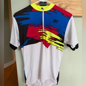 Vintage men’s cycling jersey